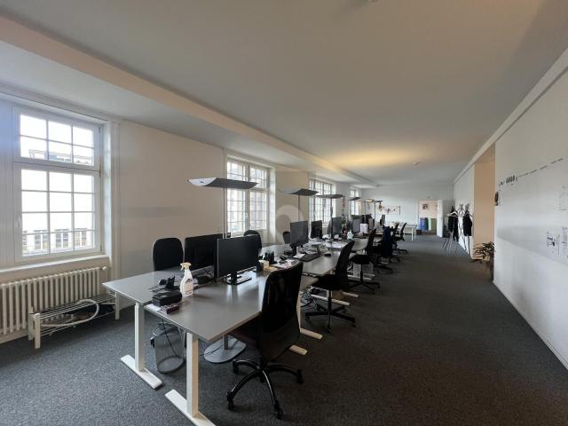 Office with 4 rooms for rent in Basel 188 m² | dreamo. Ch