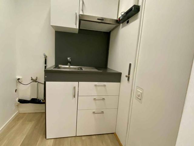 Office with 4 rooms for rent in Genève 100 m² | dreamo. Ch