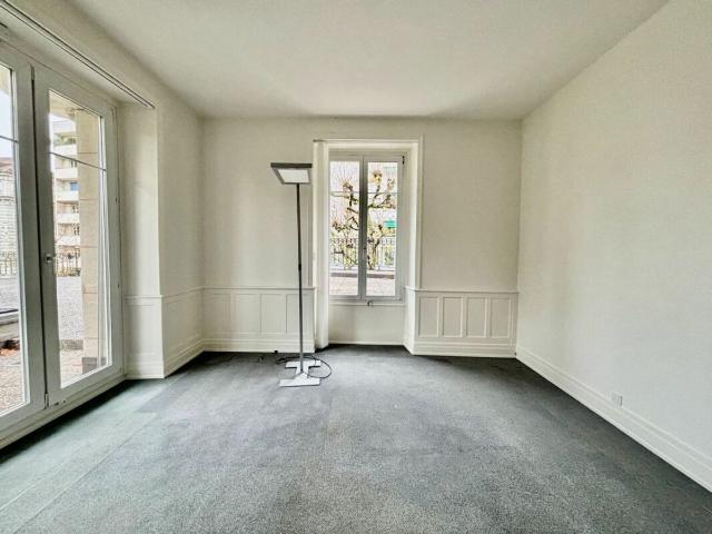 Office with 4 rooms for rent in Lausanne 168 m² | dreamo. Ch