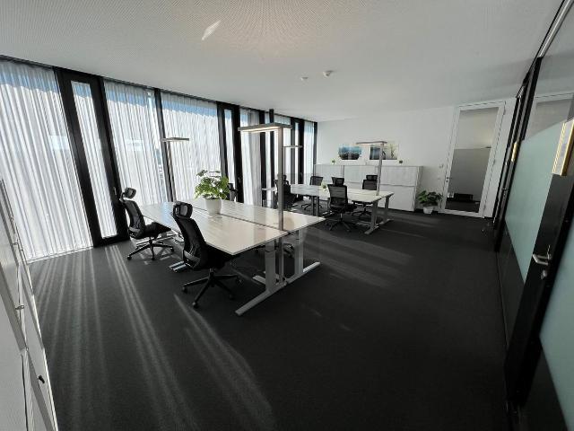 Office with 5 rooms for rent in Winterthur 133 m² | dreamo. Ch