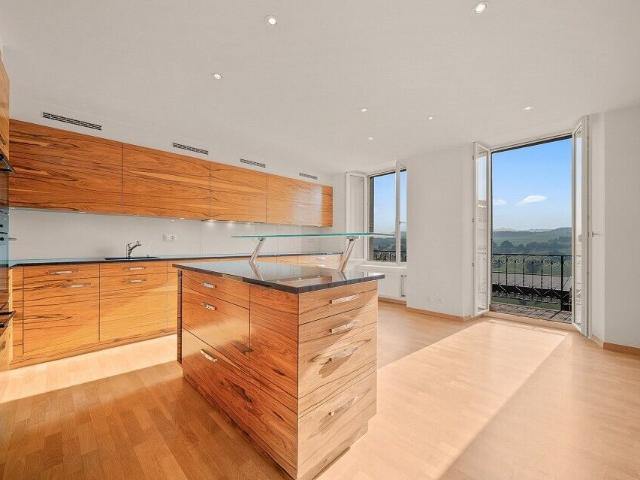 Office with 7 rooms on sale in Romont FR | dreamo. Ch