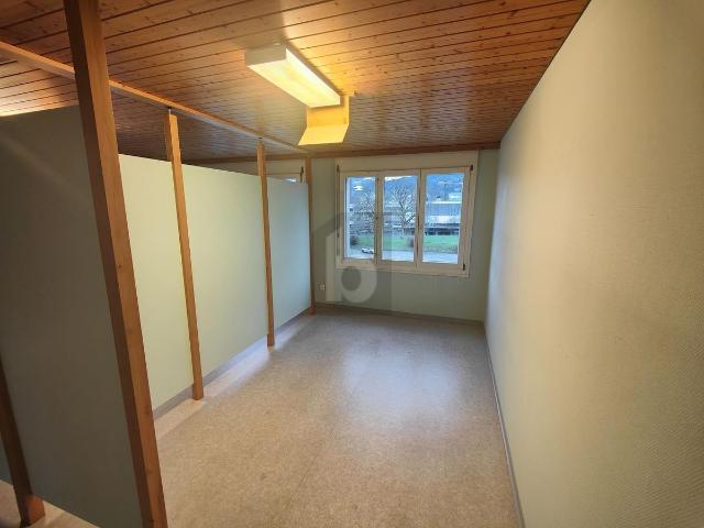 Office with 1 room for rent in Lüchingen 60 m² | dreamo. Ch