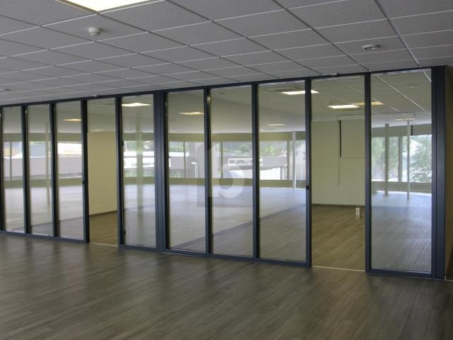 Office with 1 room for rent in Porrentruy 550 m² | dreamo. Ch