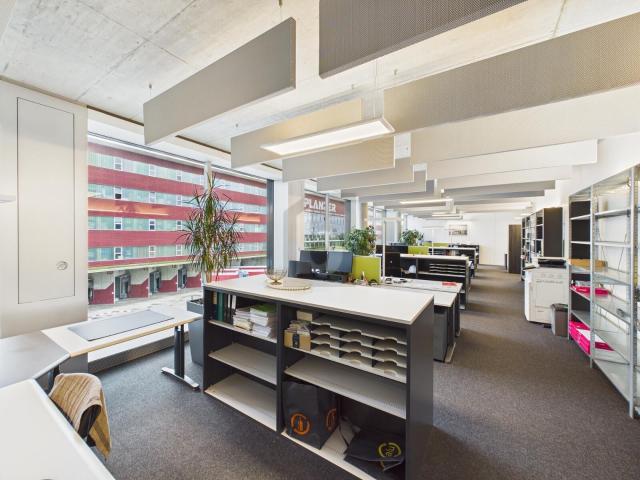 Office with 1 room for rent in Pratteln 112 m² | dreamo. Ch