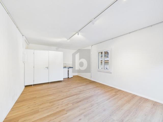 Office with 1 room for rent in Tiefencastel 25 m² | dreamo. Ch