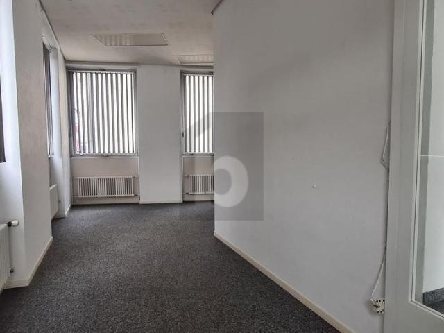 Office with 1.5 rooms for rent in Delémont 45 m² | dreamo. Ch