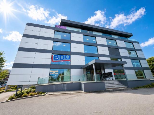 Office with 2 rooms for rent in Monthey | dreamo. Ch