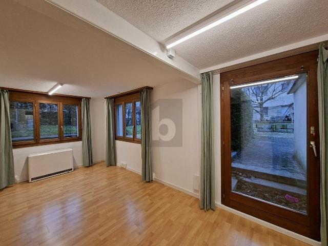 Office with 2 rooms for rent in Arth Ref 36385 | dreamo. Ch