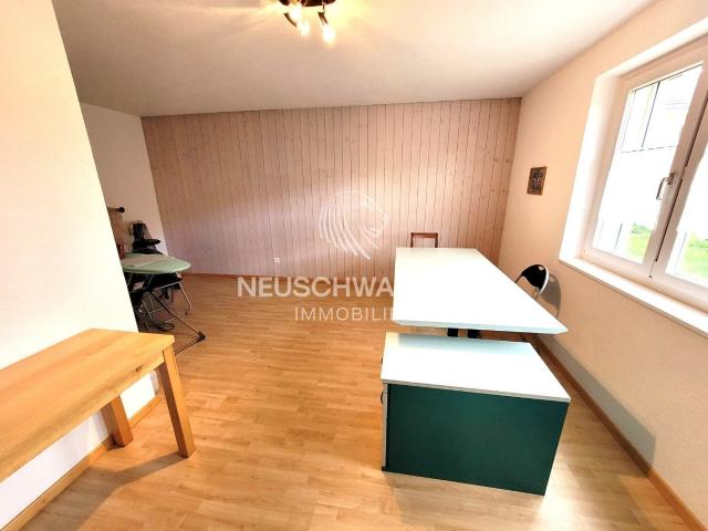 Office with 2 rooms for rent in Rossemaison 34 m² | dreamo. Ch