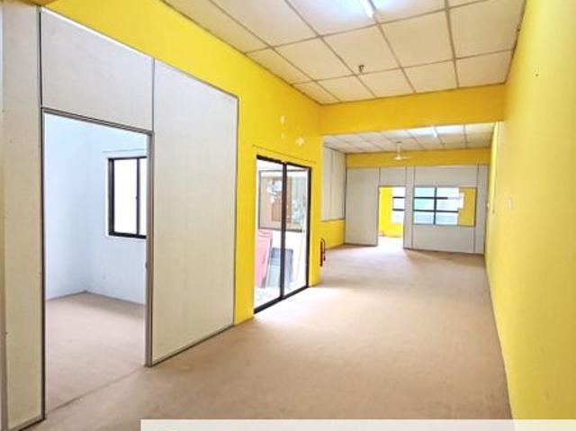 office with partition for Rent Alor Gajah, Melaka