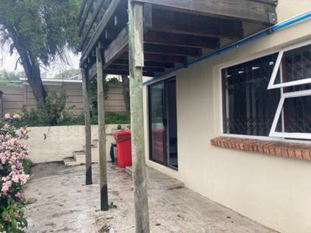 office to let in burt drive