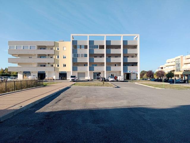 Officina in vendita a Rende