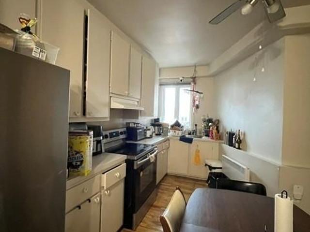 Offre spéciale sur ce magnifique 4 ½