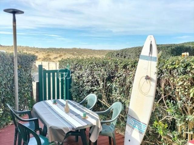 « OFFREZ VOUS LE LUXE DE VOUS RÉVEILLER AU BORD DE L'OCÉAN »