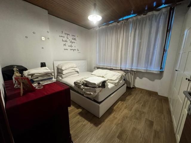 Offro Grande bilocale tutto ristrutturato /arredato a Pragelato La Rua'