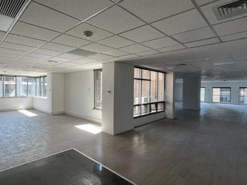 ofi Excelente Oportunidad De Arriendo E, Las Condes