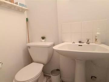 Ofic Profesional Metro Tobalaba Sala Espera, baño, 1 Privado | Espacios por CLP 320000.00 en Providencia