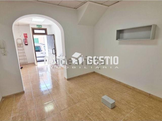 Oficina, Manacor