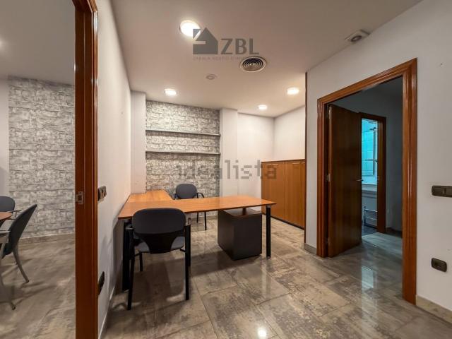 Oficina, Manresa
