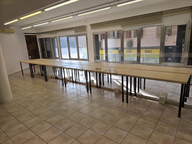 Oficina, Manresa
