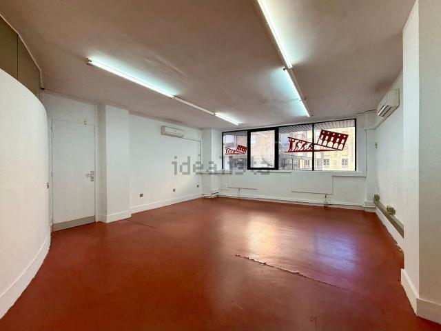 Oficina, Manresa