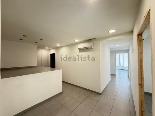 Oficina, Manresa