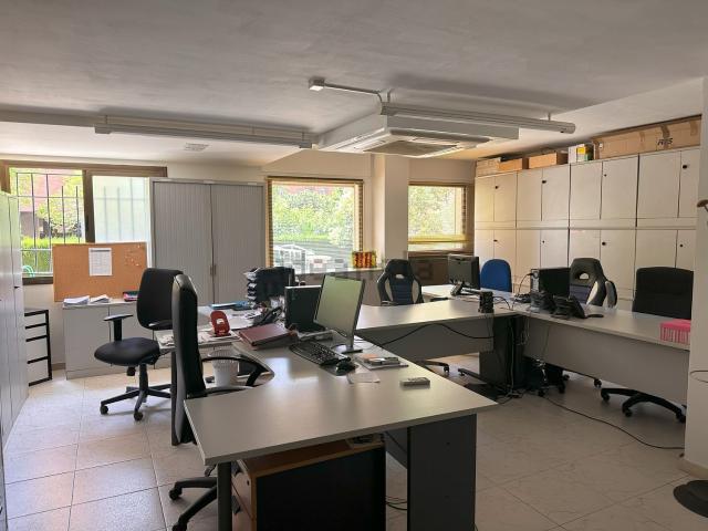 Oficina, Martorell