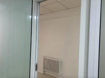 Oficina metro uchile 3 privados 1 baño | espacio, 85000. 00 en Santiago