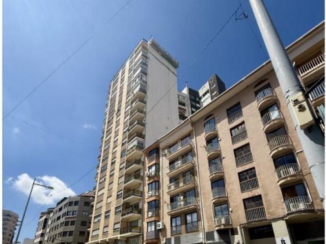 Oficina moderna y luminosa en pleno centro de Castellón