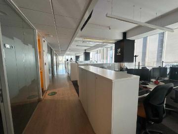 Oficina o Casa Oficina en Arriendo en Las Condes 12 dormitorios 10 baños