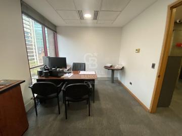 Oficina o Casa Oficina en Arriendo en Las Condes 5 dormitorios 4 baños
