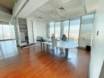 Oficina o Casa Oficina en Arriendo en Las Condes