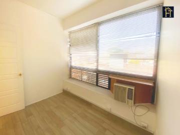 Oficina o Casa Oficina en Arriendo en Providencia 2 dormitorios 2 baños
