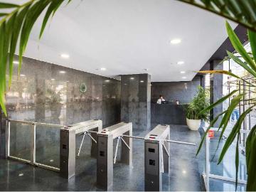 Oficina o Casa Oficina en Arriendo en Providencia 3 dormitorios 3 baños