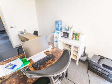 Oficina o Casa Oficina en Arriendo en Vitacura 1 dormitorio 1 baño