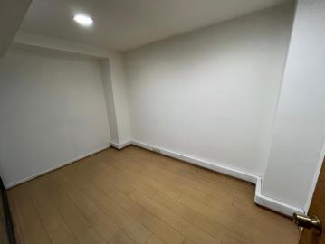 Oficina o Casa Oficina en Venta en Santiago 7 dormitorios 4 baños