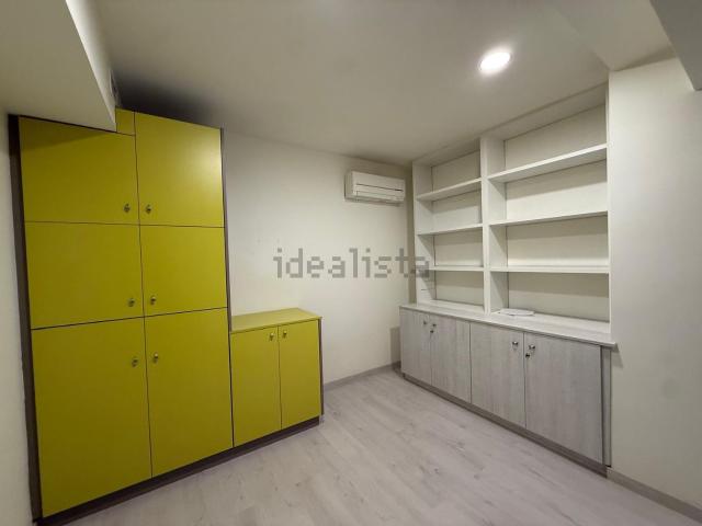 Oficina, Alcoy / Alcoi
