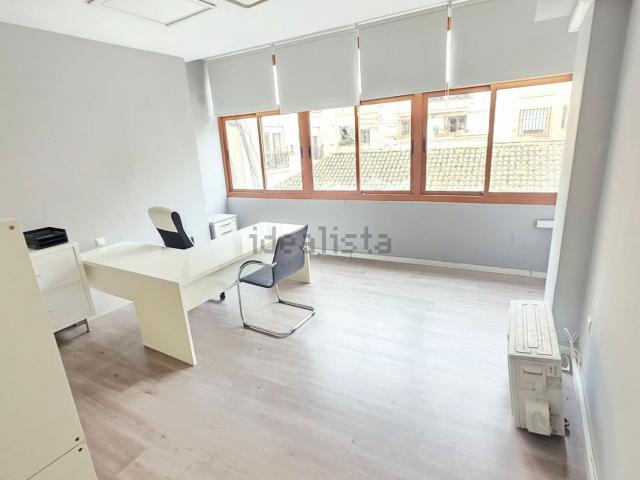 Oficina, Algeciras