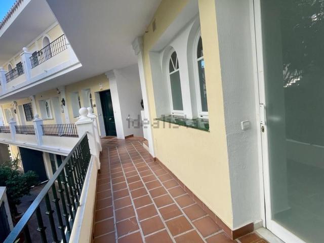 Oficina, Aloha, Marbella