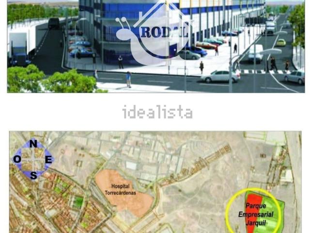 Oficina, Almería