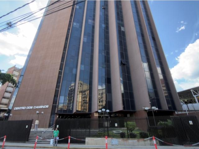 Oficina amoblada en alquiler Centro Los Dos Caminos