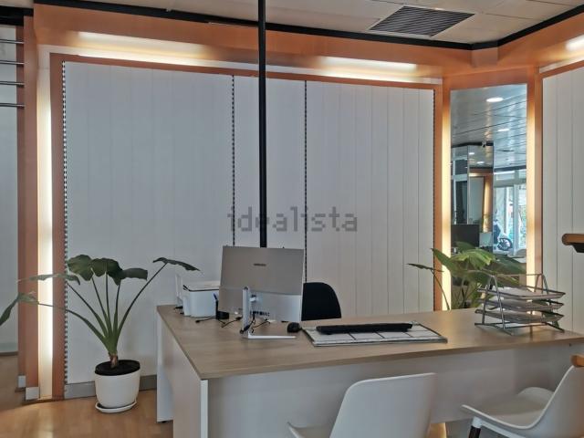 Oficina, Arona