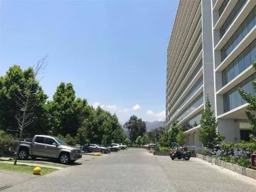Oficina arriendo Planta Libre Pte Nuevo Lo Barnechea | 1 Espacios por CLF 15.00 en Lo Barnechea