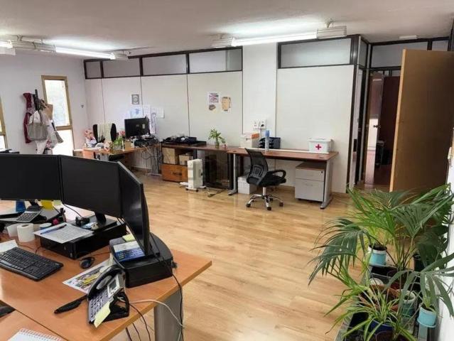 Oficina, Benalúa, Alicante / Alacant