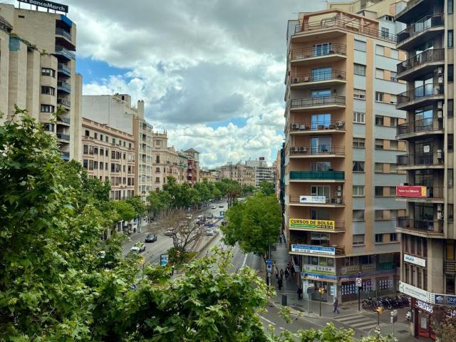 Oficina, Bons Aires, Palma de Mallorca