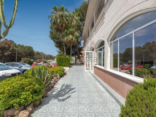 Oficina, Calvià