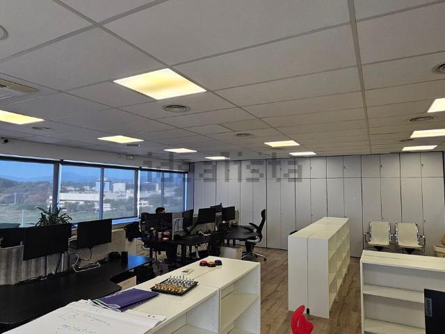 Oficina, Campanillas, Málaga
