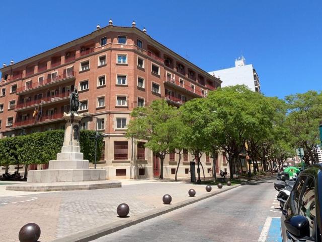 Oficina, Casco Histórico, Castellón de la Plana / Castello de la Plana