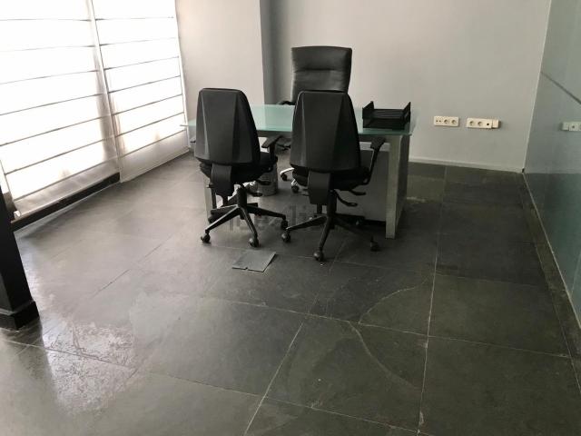 Oficina, Casco Histórico Santa Cruz, Alicante / Alacant