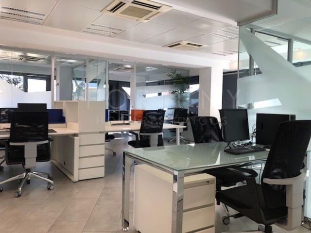 Oficina, Carranque Haza Cuevas, Málaga